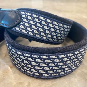 Vineyard vines belt size 30